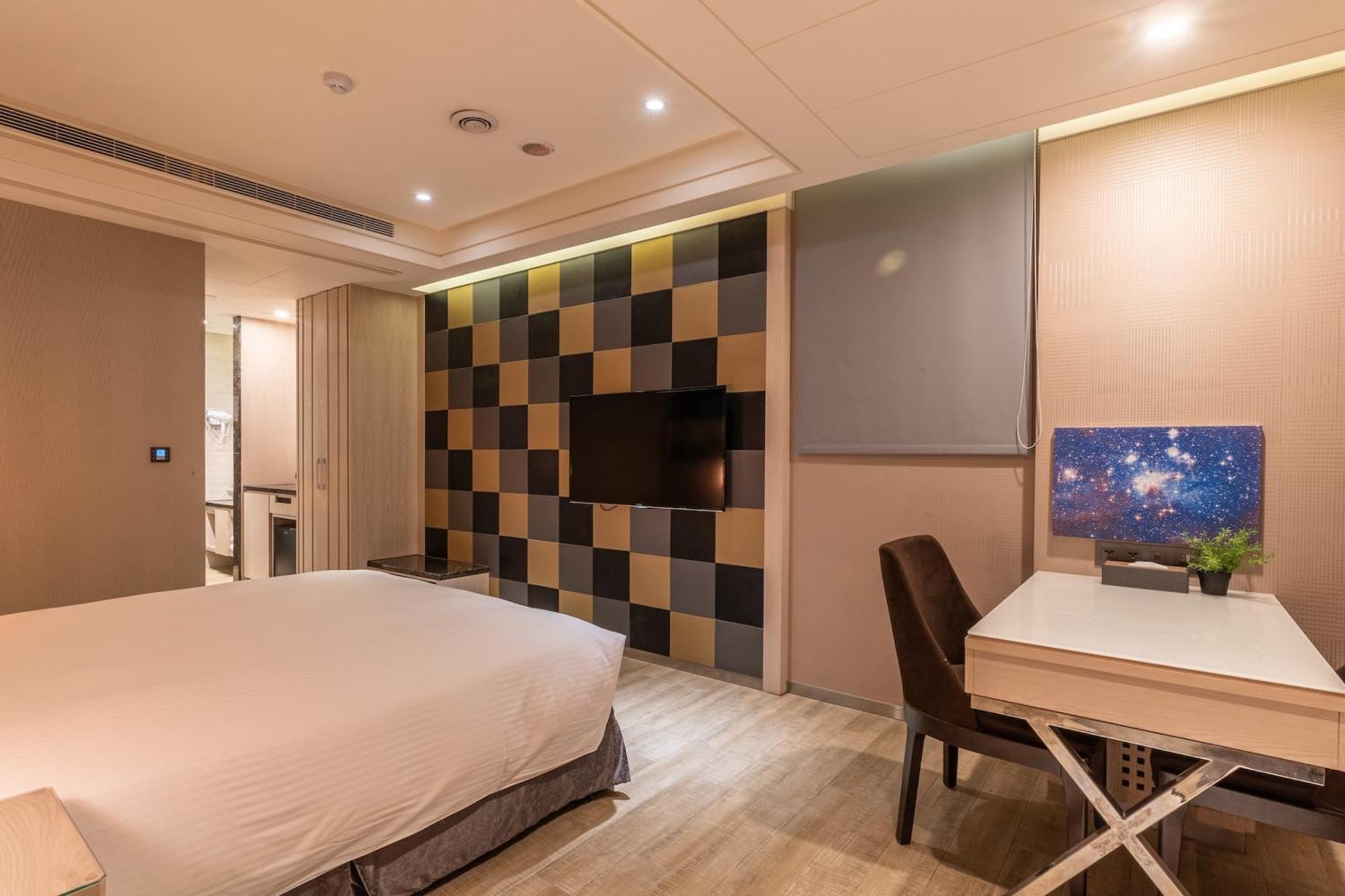 ไกด์ โฮเทล ไถจง สาขาจือโย่ว Hotel ภายนอก รูปภาพ