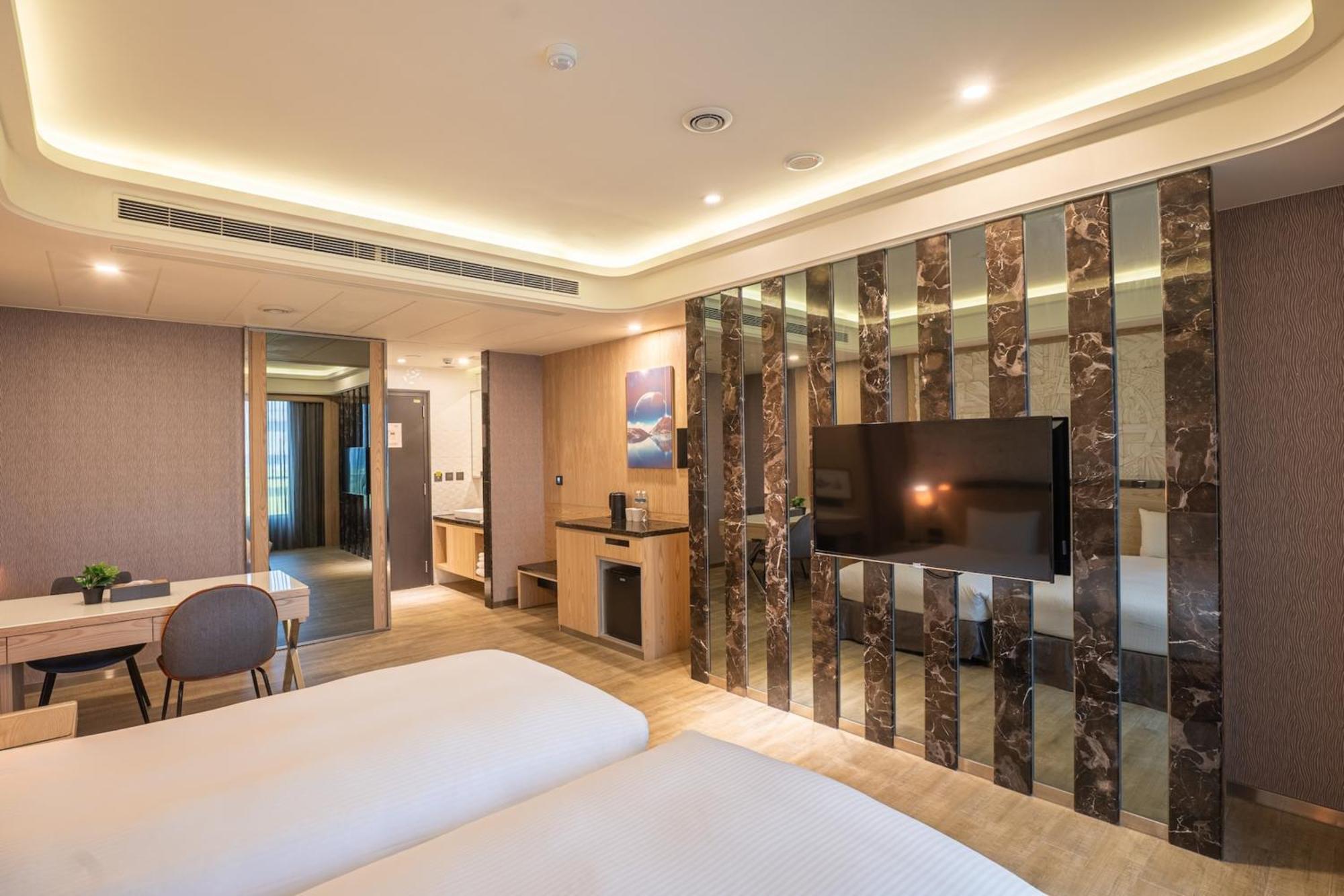 ไกด์ โฮเทล ไถจง สาขาจือโย่ว Hotel ภายนอก รูปภาพ