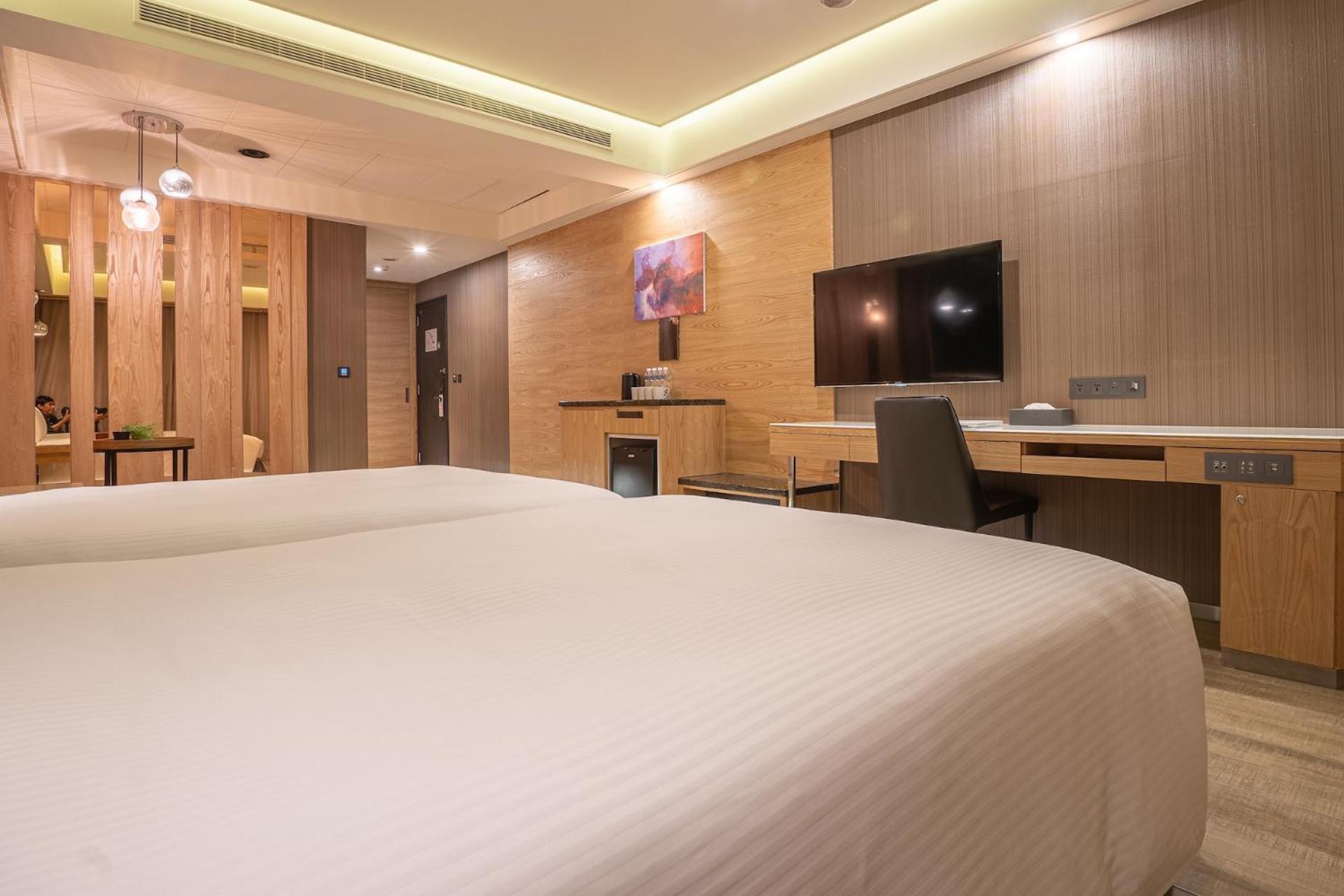 ไกด์ โฮเทล ไถจง สาขาจือโย่ว Hotel ภายนอก รูปภาพ