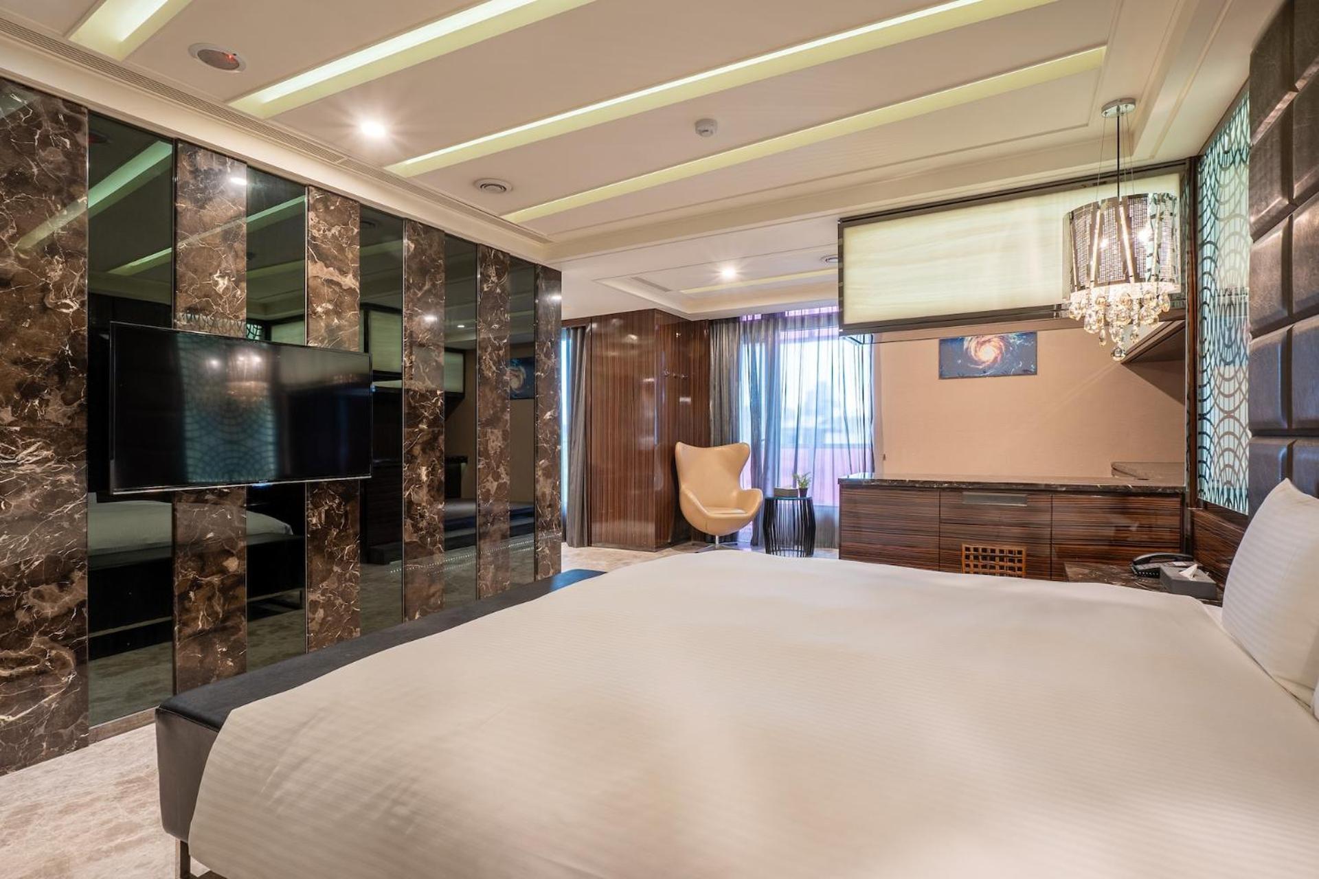 ไกด์ โฮเทล ไถจง สาขาจือโย่ว Hotel ภายนอก รูปภาพ