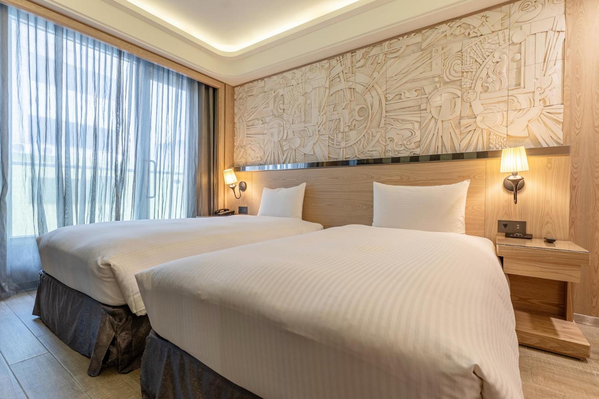 ไกด์ โฮเทล ไถจง สาขาจือโย่ว Hotel ภายนอก รูปภาพ